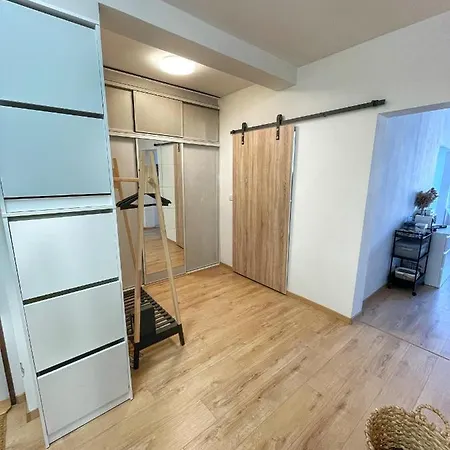Tara Apartment *